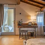 Alloggio per agriturismo Luxury Relais Dei Gelsi&spa *