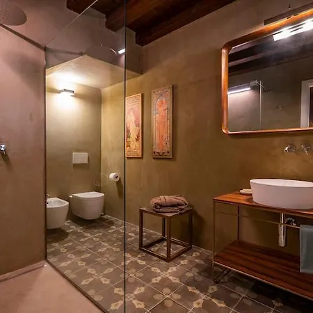 مزرعة للإقامة Relais Dei Gelsi & *