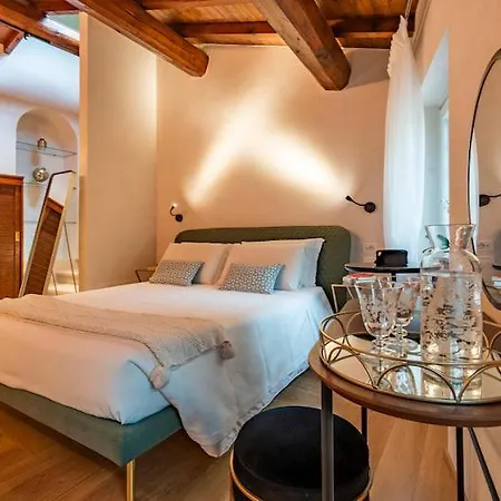 مزرعة للإقامة Relais Dei Gelsi &