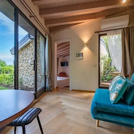 Relais Dei Gelsi & Фермерский дом