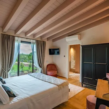 Relais Dei Gelsi & Фермерский дом *